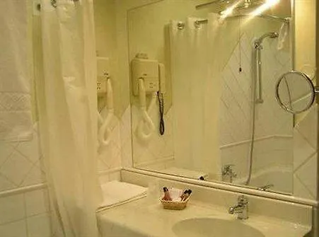 Colombia Hotel Trieste