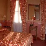 酒店 哥伦比亚酒店 3*