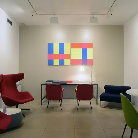 コロンビア ホテル トリエステ