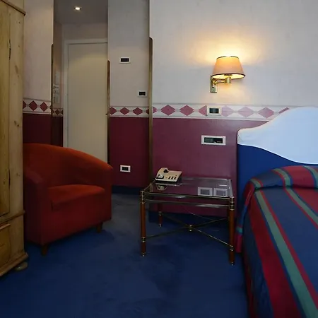 Otel Colombia 3*