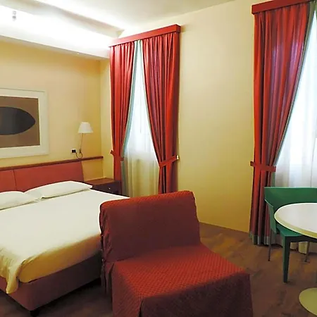 Colombia Hotel Trieste