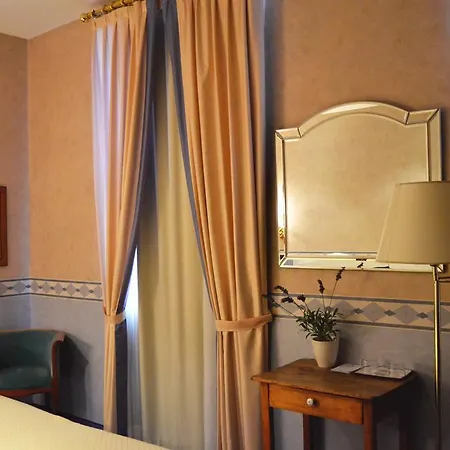 Colombia Hotel Trieste